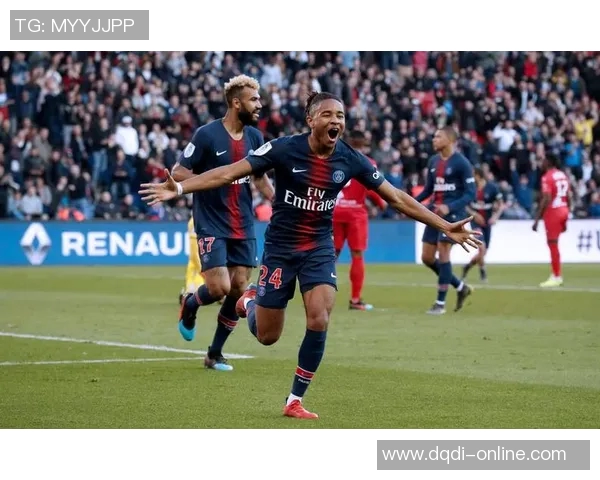 德甲激战巴黎圣日耳曼狂胜曼城六个进球引爆全场激情时刻